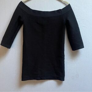 Babaton Aritzia Ribbed Off the shoulder 3/4 sleeve Sculpt Knitwear Shirt Sz S